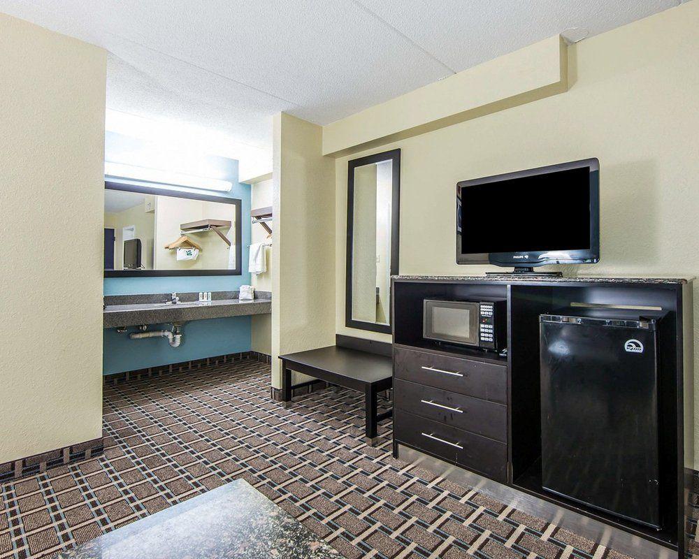 Oyo Hotel Knoxville Tn Cedar Bluff I-40 Экстерьер фото