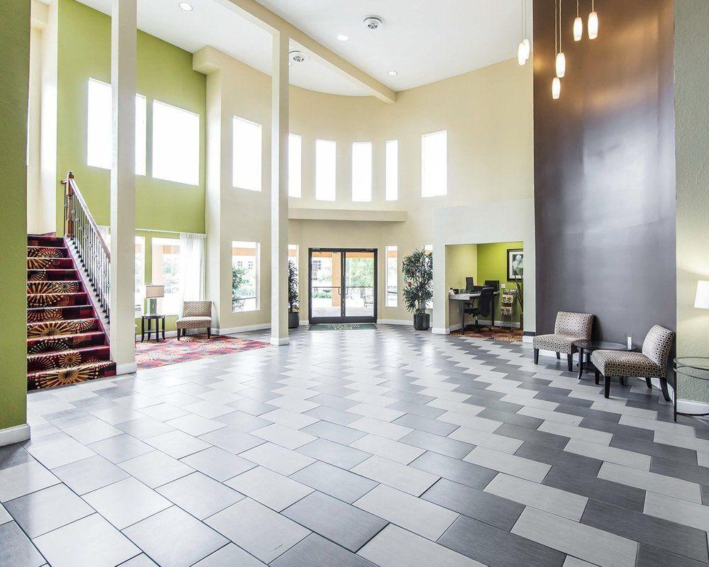 Oyo Hotel Knoxville Tn Cedar Bluff I-40 Экстерьер фото