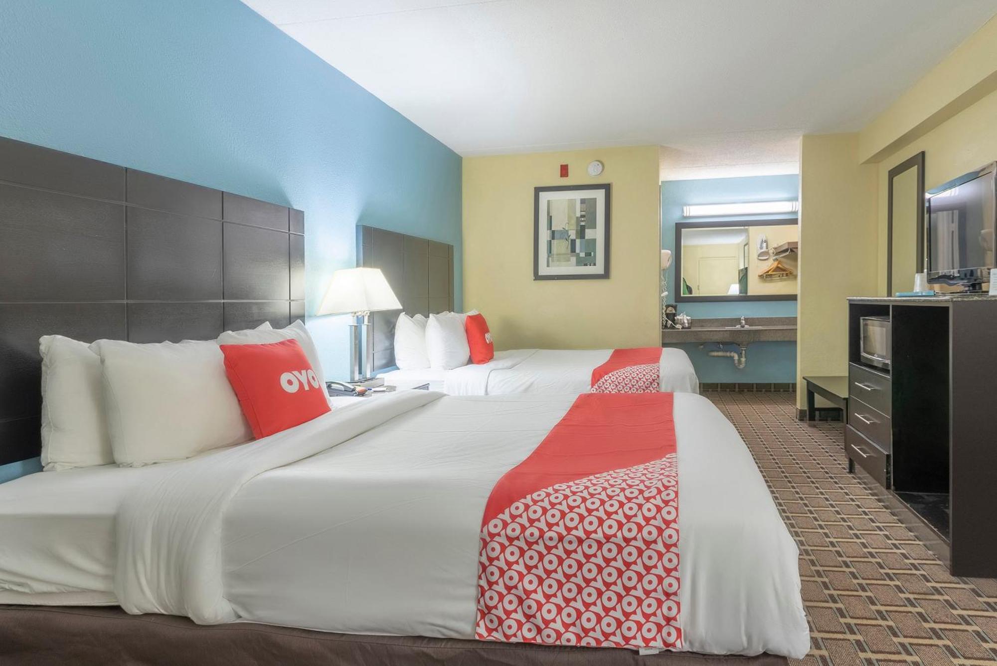 Oyo Hotel Knoxville Tn Cedar Bluff I-40 Экстерьер фото