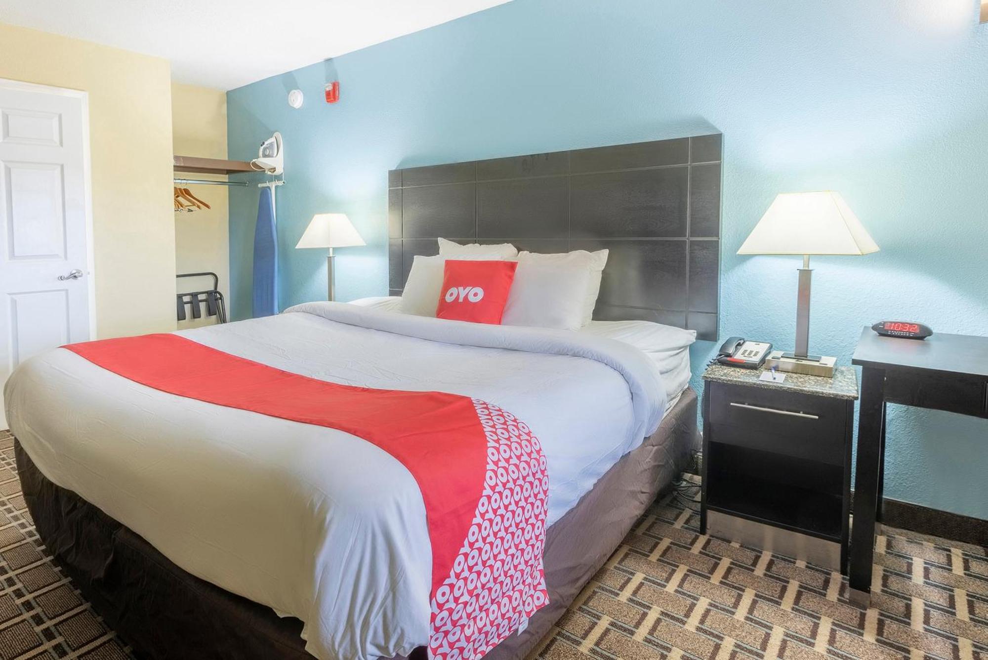 Oyo Hotel Knoxville Tn Cedar Bluff I-40 Экстерьер фото