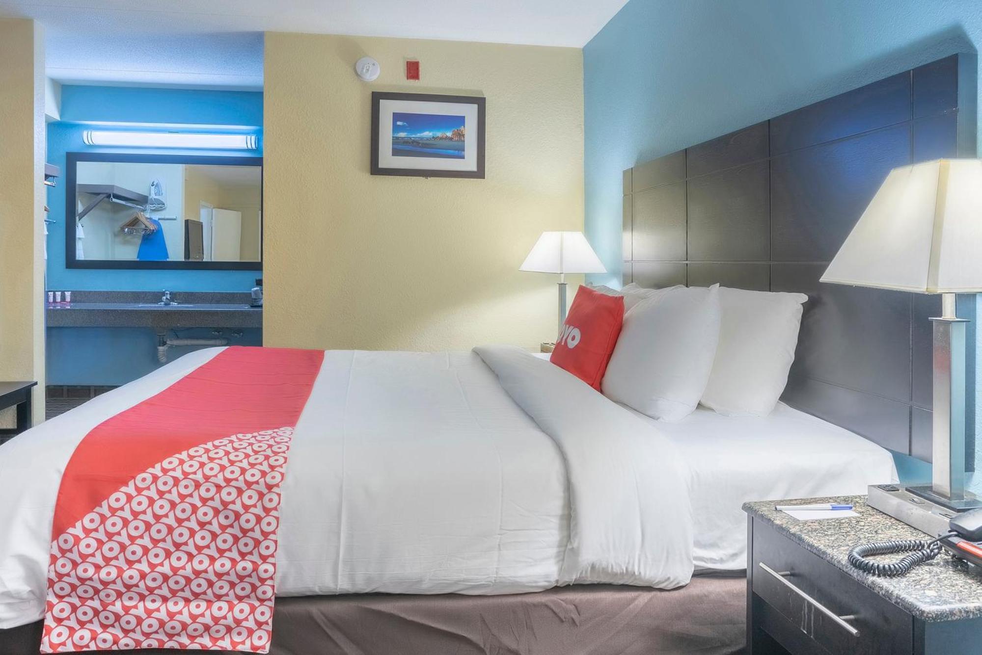 Oyo Hotel Knoxville Tn Cedar Bluff I-40 Экстерьер фото