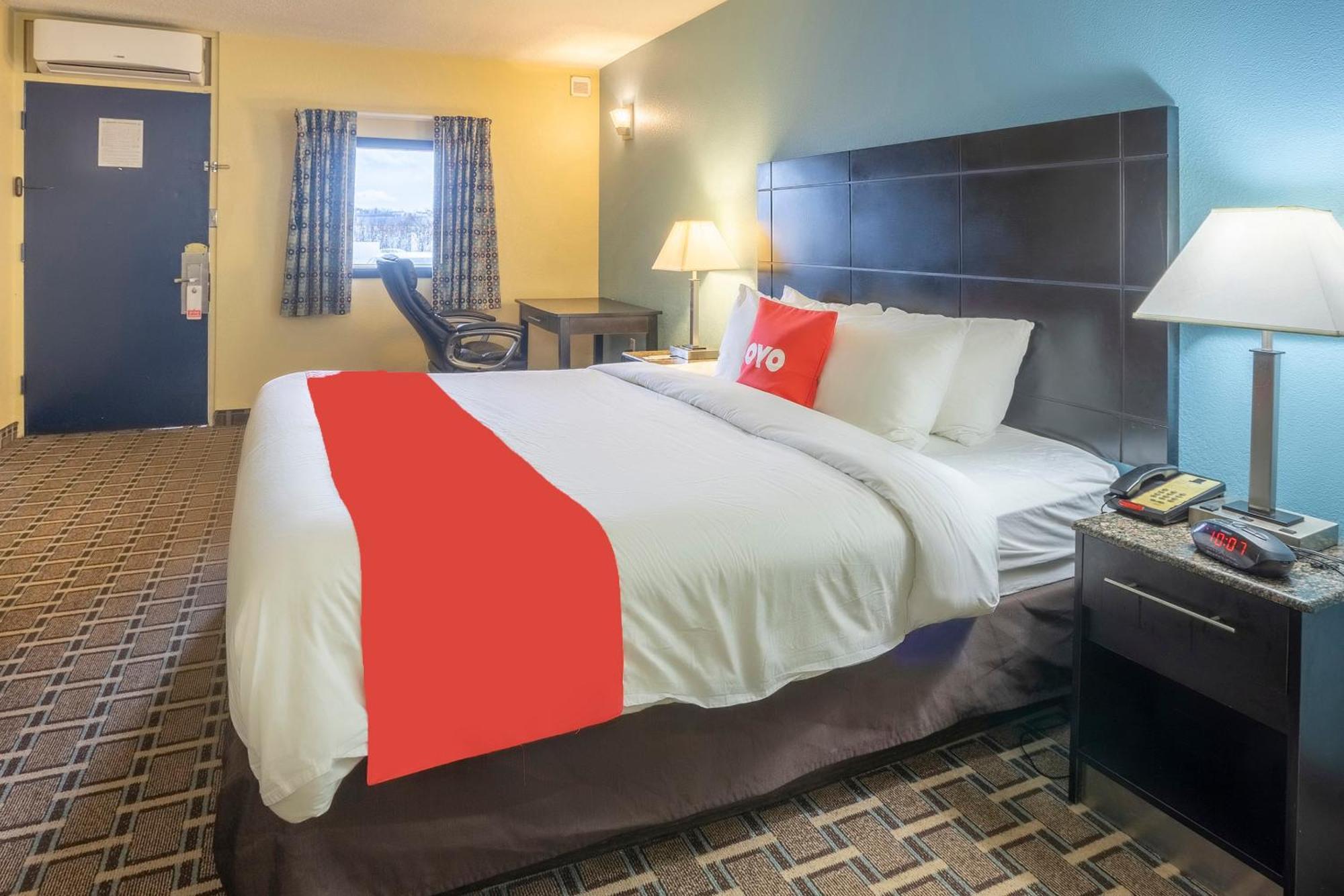 Oyo Hotel Knoxville Tn Cedar Bluff I-40 Экстерьер фото