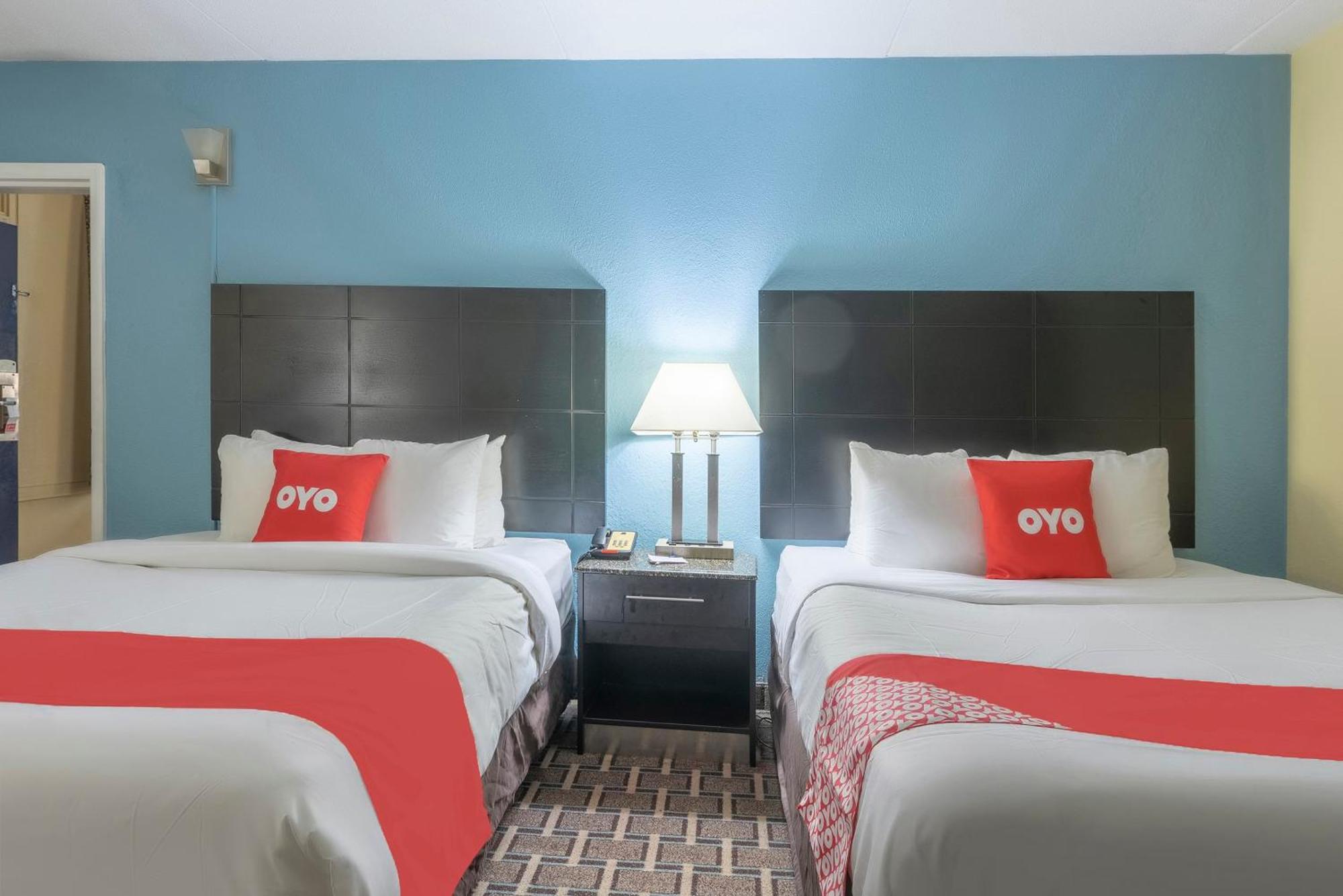 Oyo Hotel Knoxville Tn Cedar Bluff I-40 Экстерьер фото